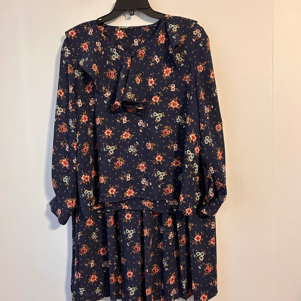 Vintage Leslie Fay Petite Floral Skirt Set Navy Blue Ruffle Collar 2 Piece 14P